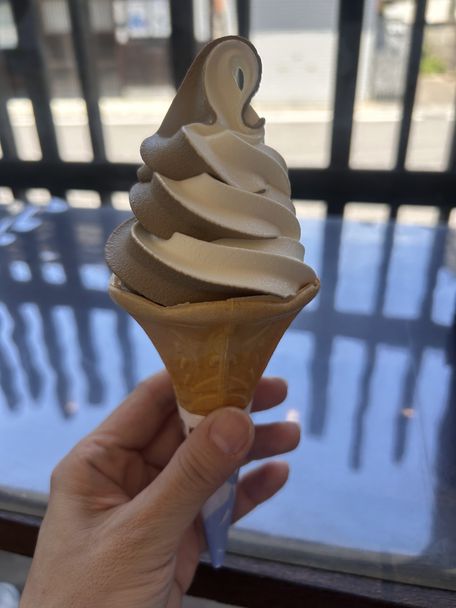 ほうじ茶ソフトクリーム